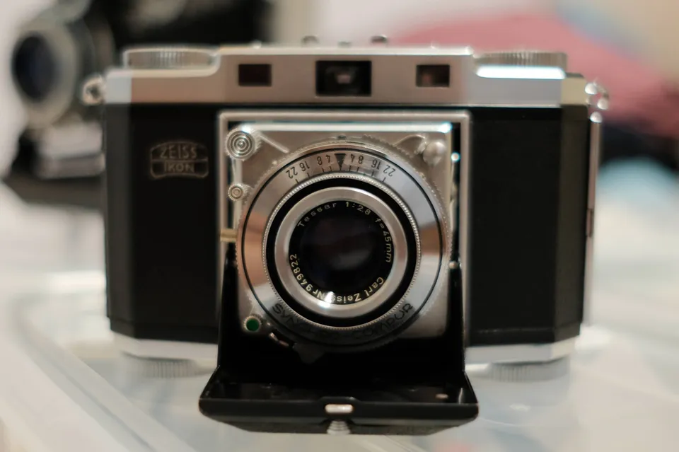 Front view of the camera